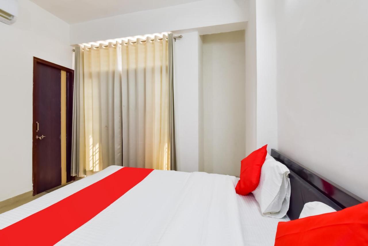 Oyo Hotel Grand Sita Blue Udaipur Exterior foto