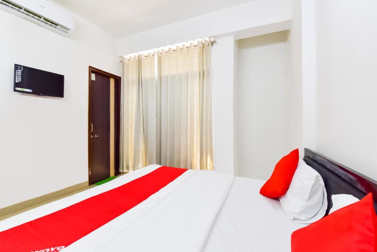 Oyo Hotel Grand Sita Blue Udaipur Exterior foto